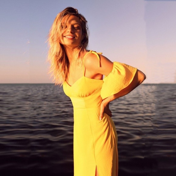 NWT- Urban Outfitters Yellow Midi Dress (L) - Picture 1 of 4